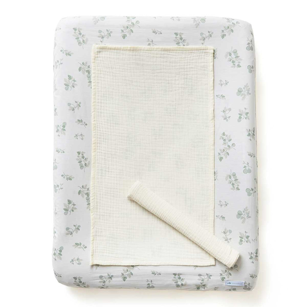 FIGUIER changing mat cover + 2 ECRU diapers