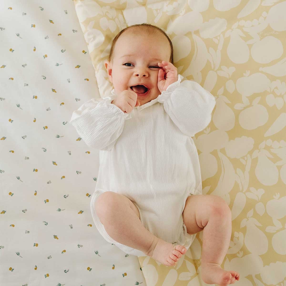 Bébé tapis d'éveil délice plein air