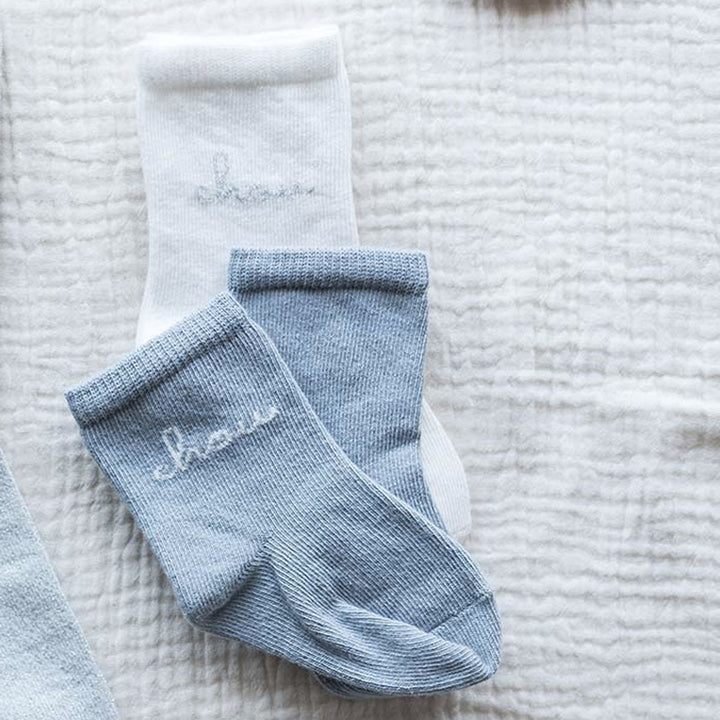 Chaussettes bebe nuage brodée "chou"