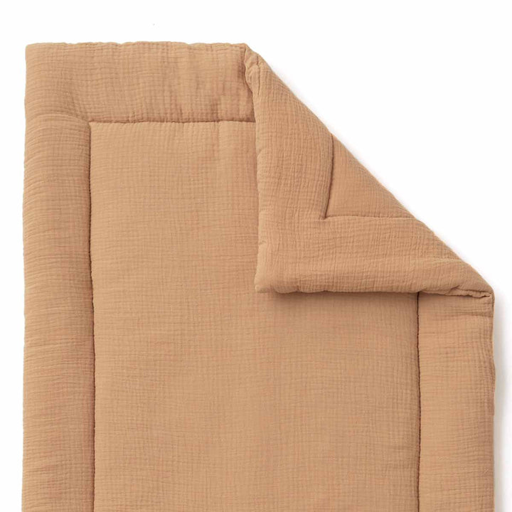 Couette pour lit de bébé en gaze de coton camel