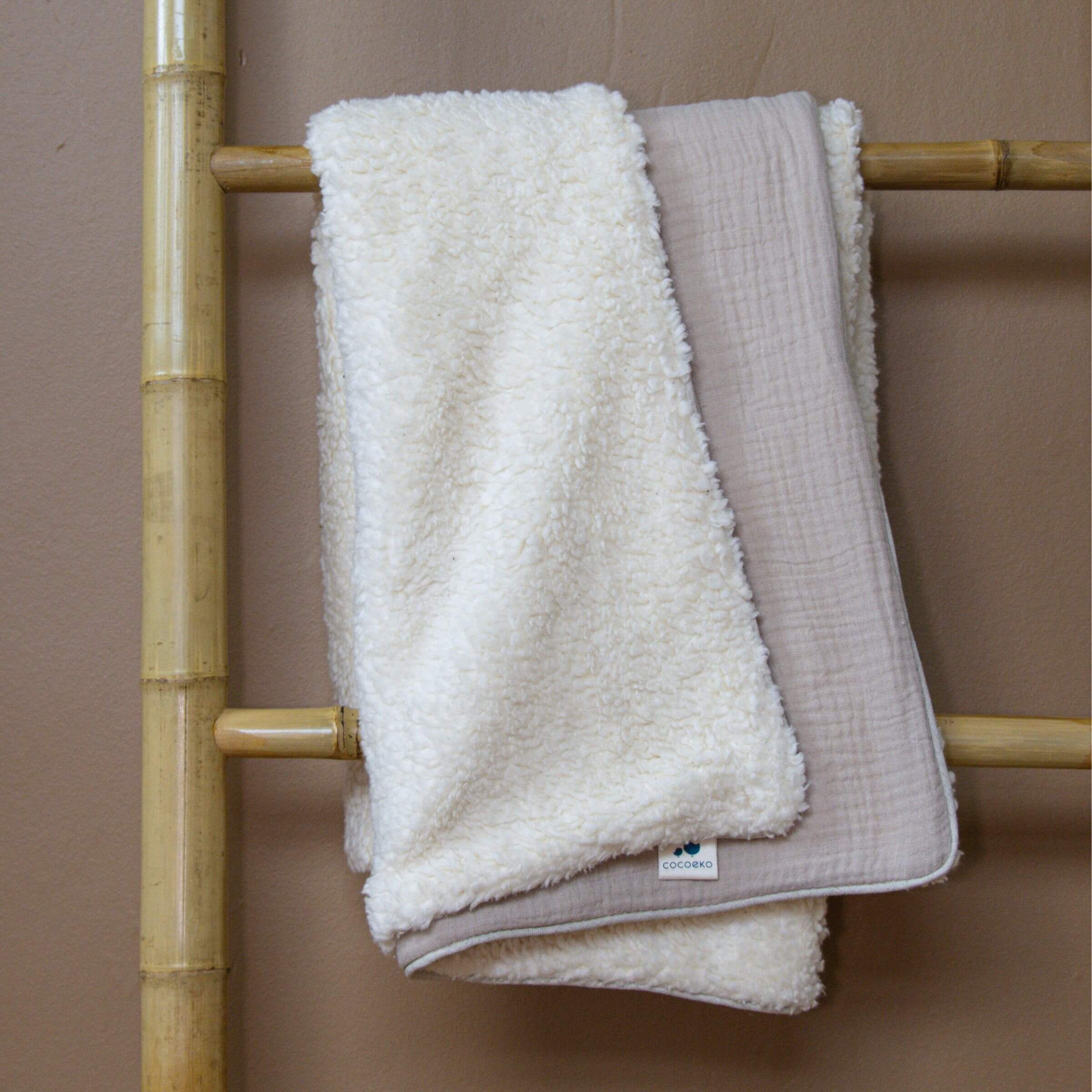 Plaid bébé polaire beige