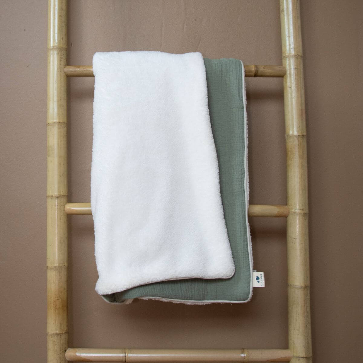 Baby fleece blanket sage green