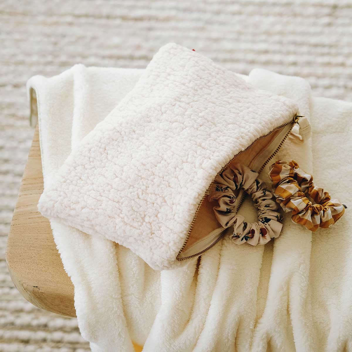 Women's sherpa fleece pouch