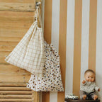 Pockets camel and leopard tile