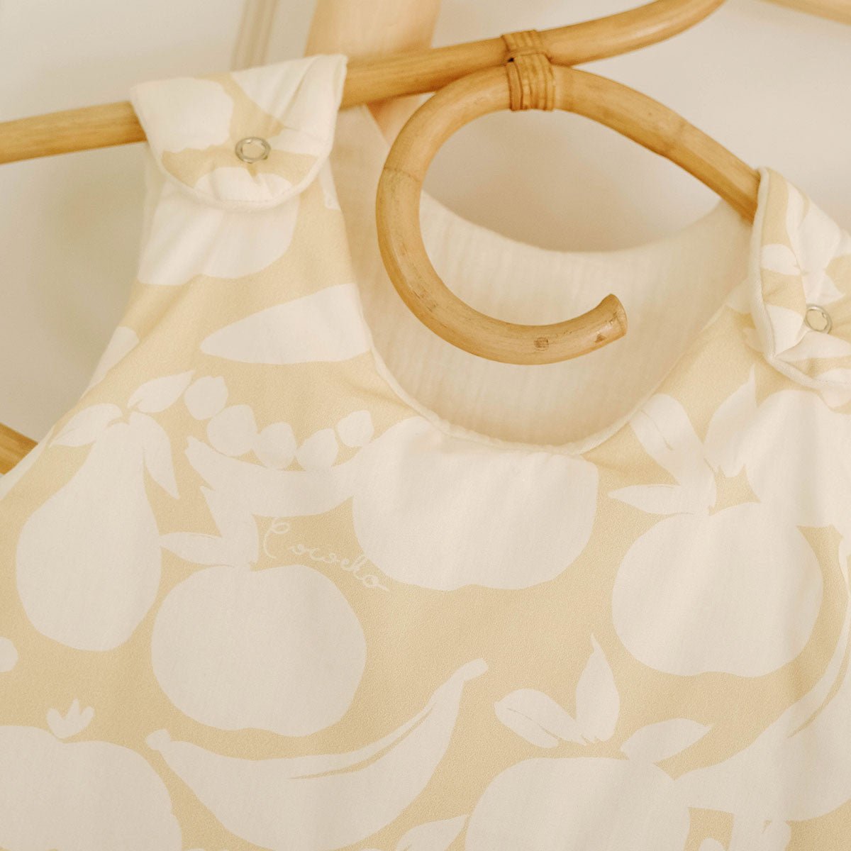 Organic cotton sleeping bag with fruit motif, close-up view