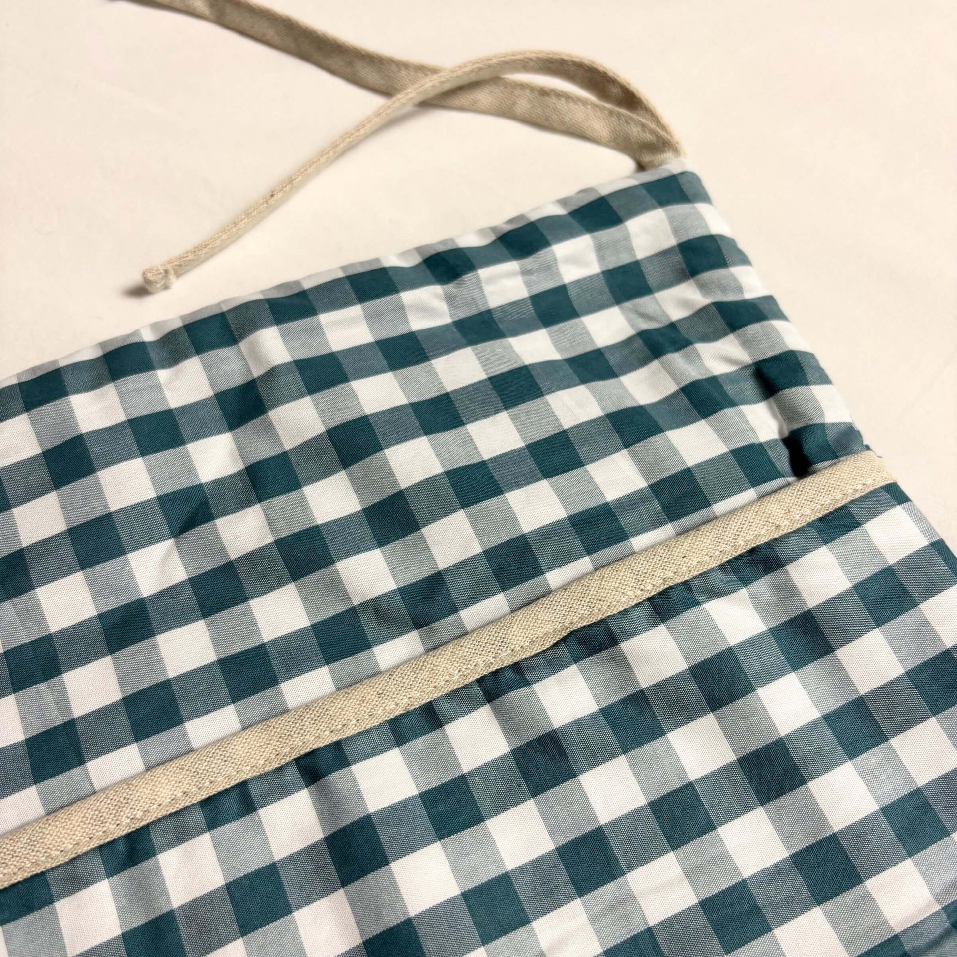 Zoom in on the Vichy doudou range knots