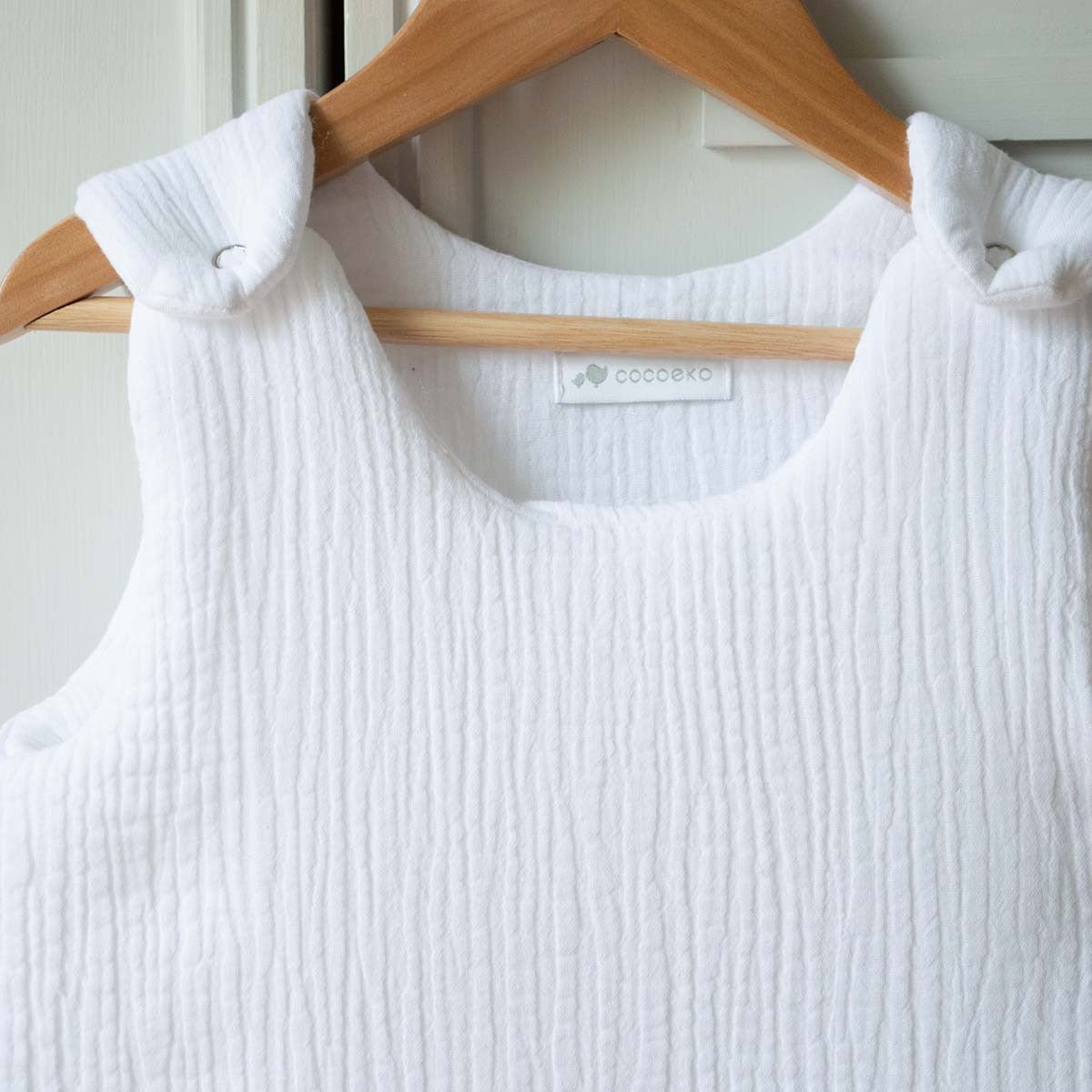 Optical white cotton gauze sleeping bag, close-up view