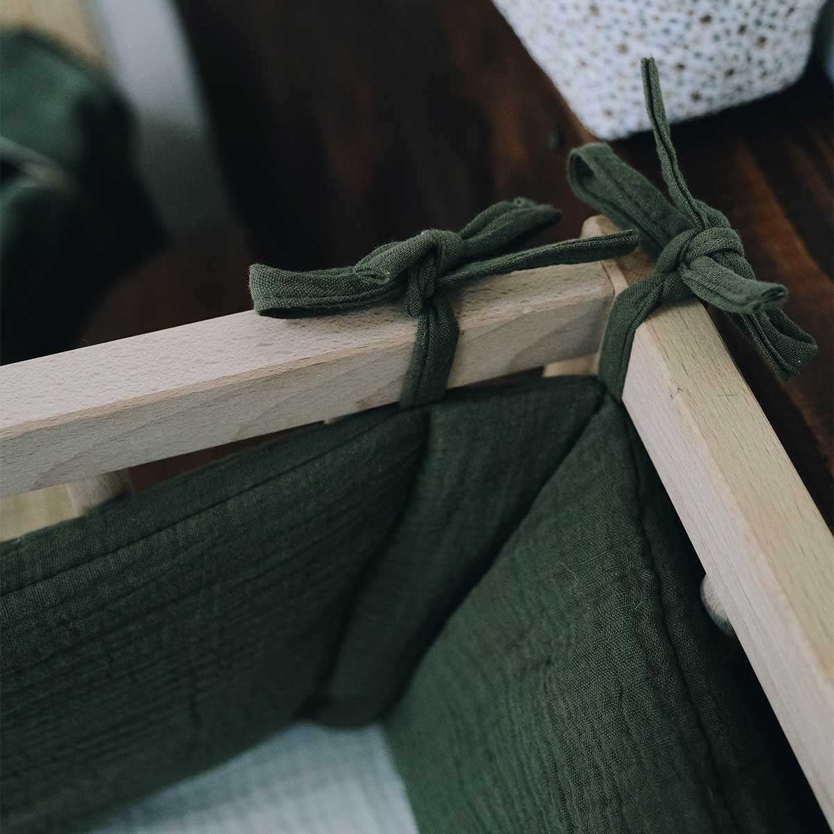 Tour de lit fougère vu de près